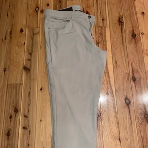 Men’s khaki color lululemon pants